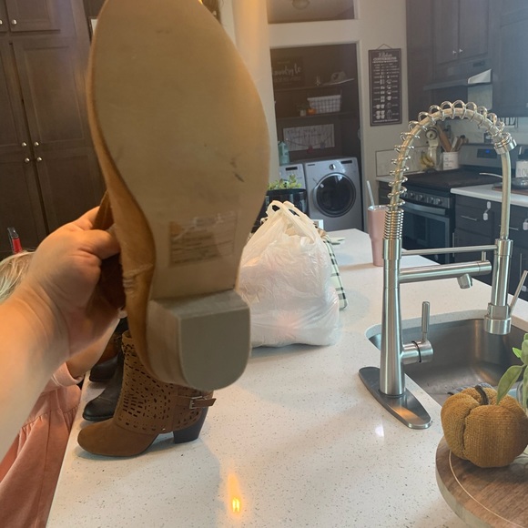 Torrid booties - Picture 6 of 6